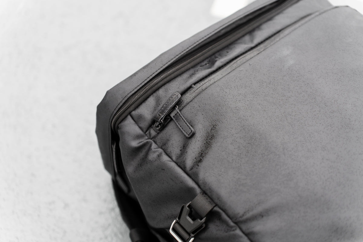どこへ行くにもこれ一つ。大容量3階建てバックパック「FLOORPACK Cargo」