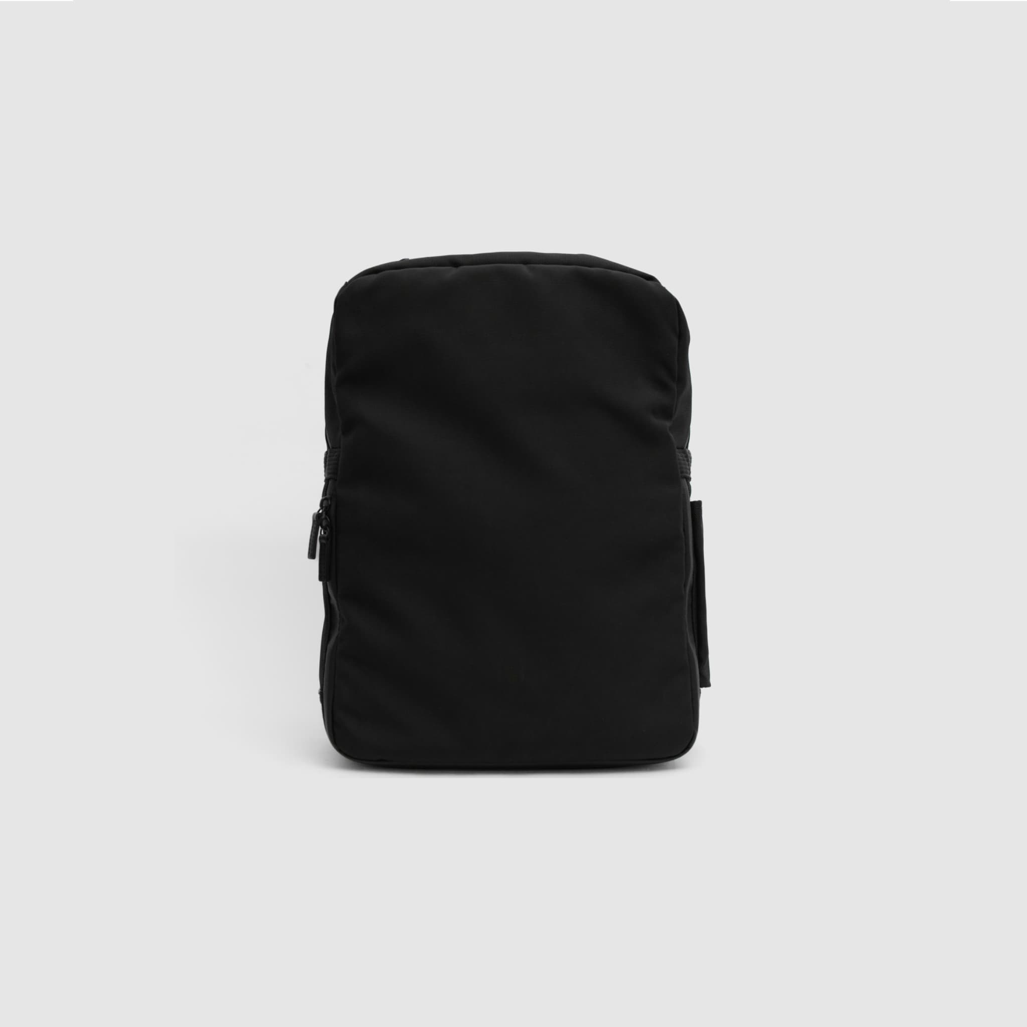 2階建てだから取り出しやすい、しまいやすい「FLOORPACK ver.2」