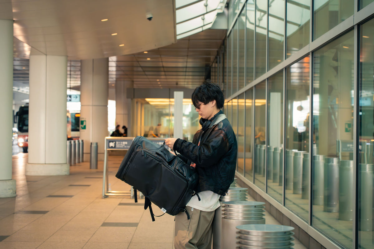 どこへ行くにもこれ一つ。大容量3階建てバックパック「FLOORPACK Cargo」