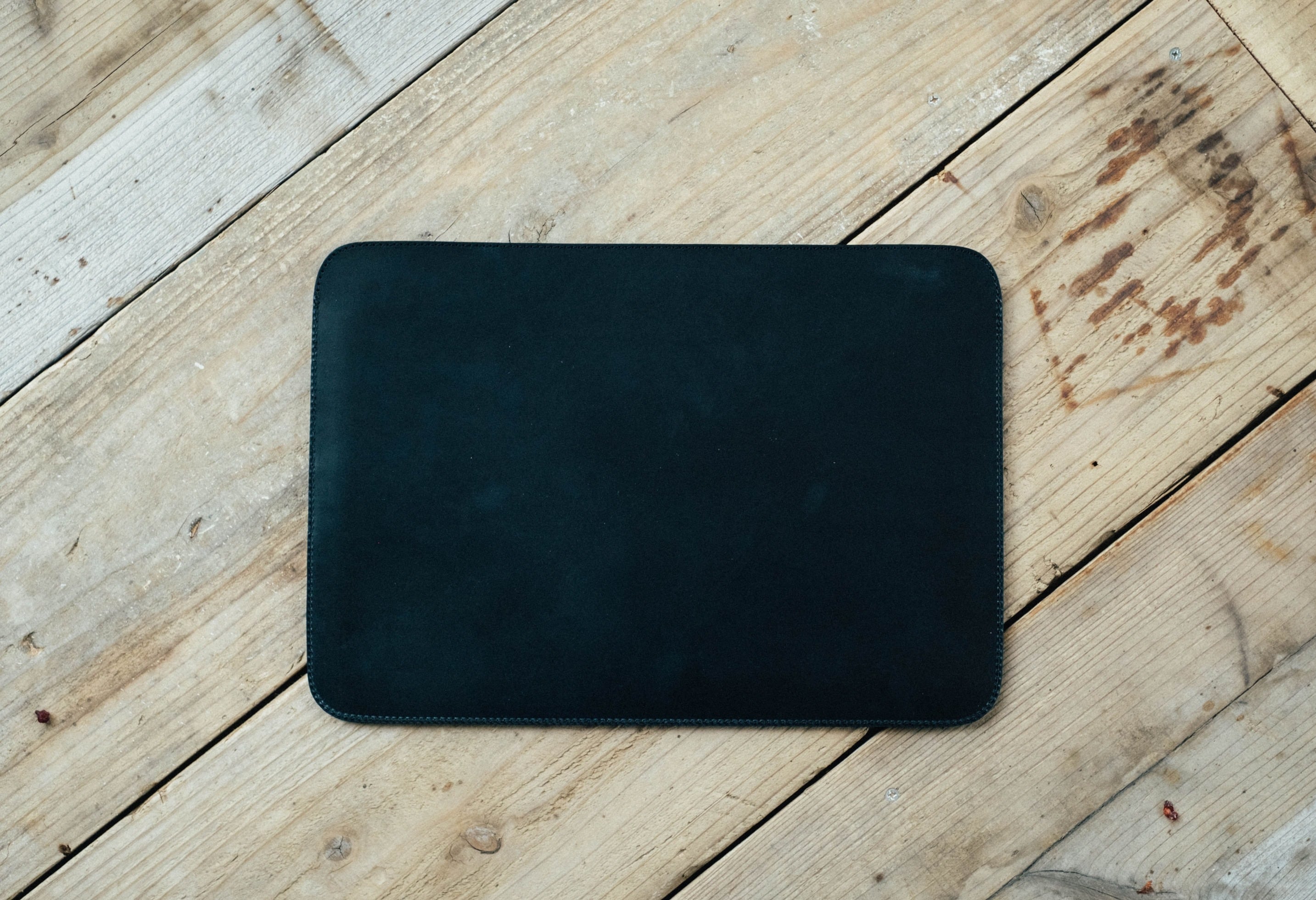 Leather MacBook Case【14インチ】